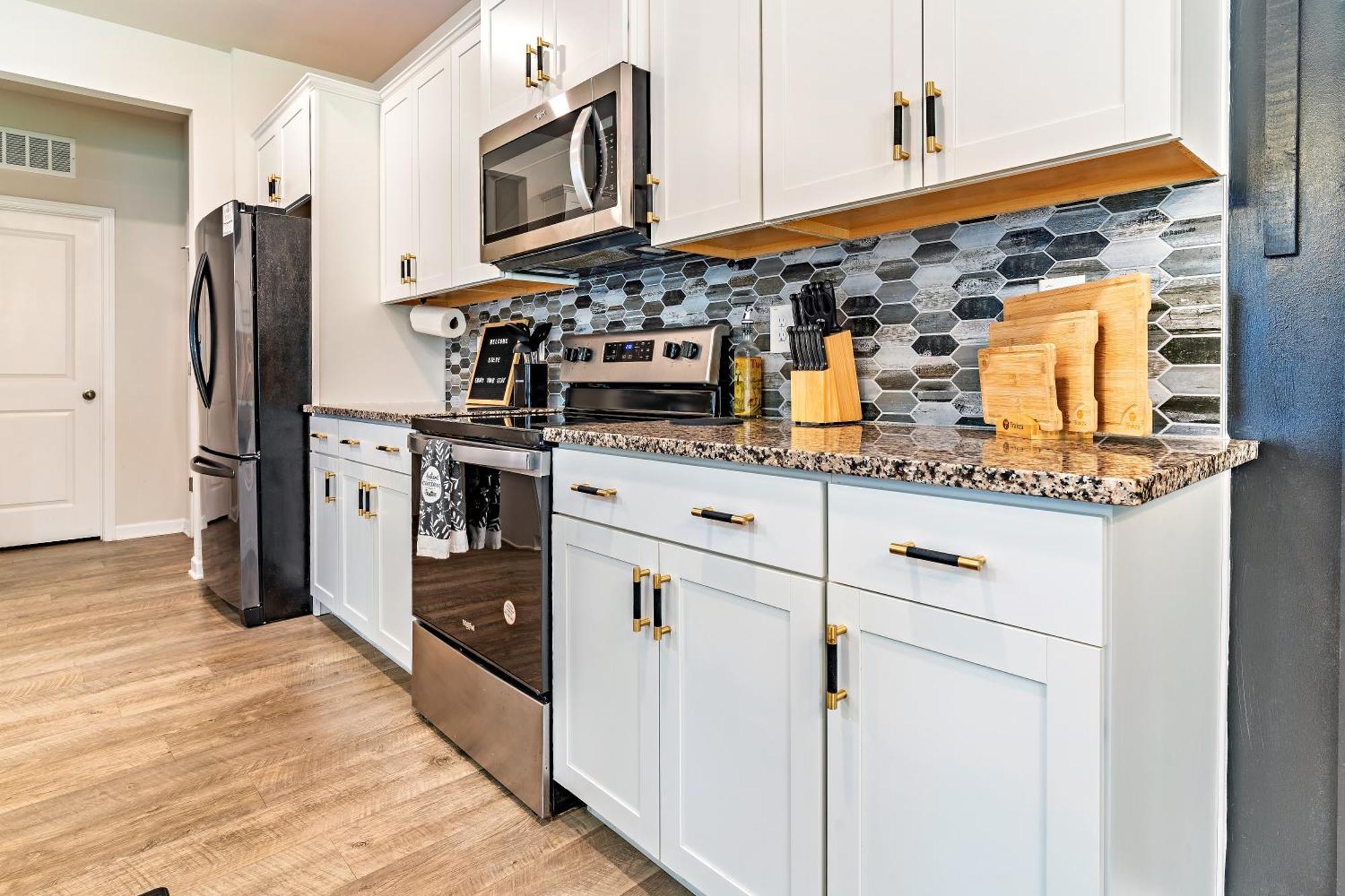 Willa Raleigh Luxe Family Retreat- 15 Min To Downtown, Kids Gear, Fast Wifi For Wfh, Ev & Pet Friendly Zewnętrze zdjęcie