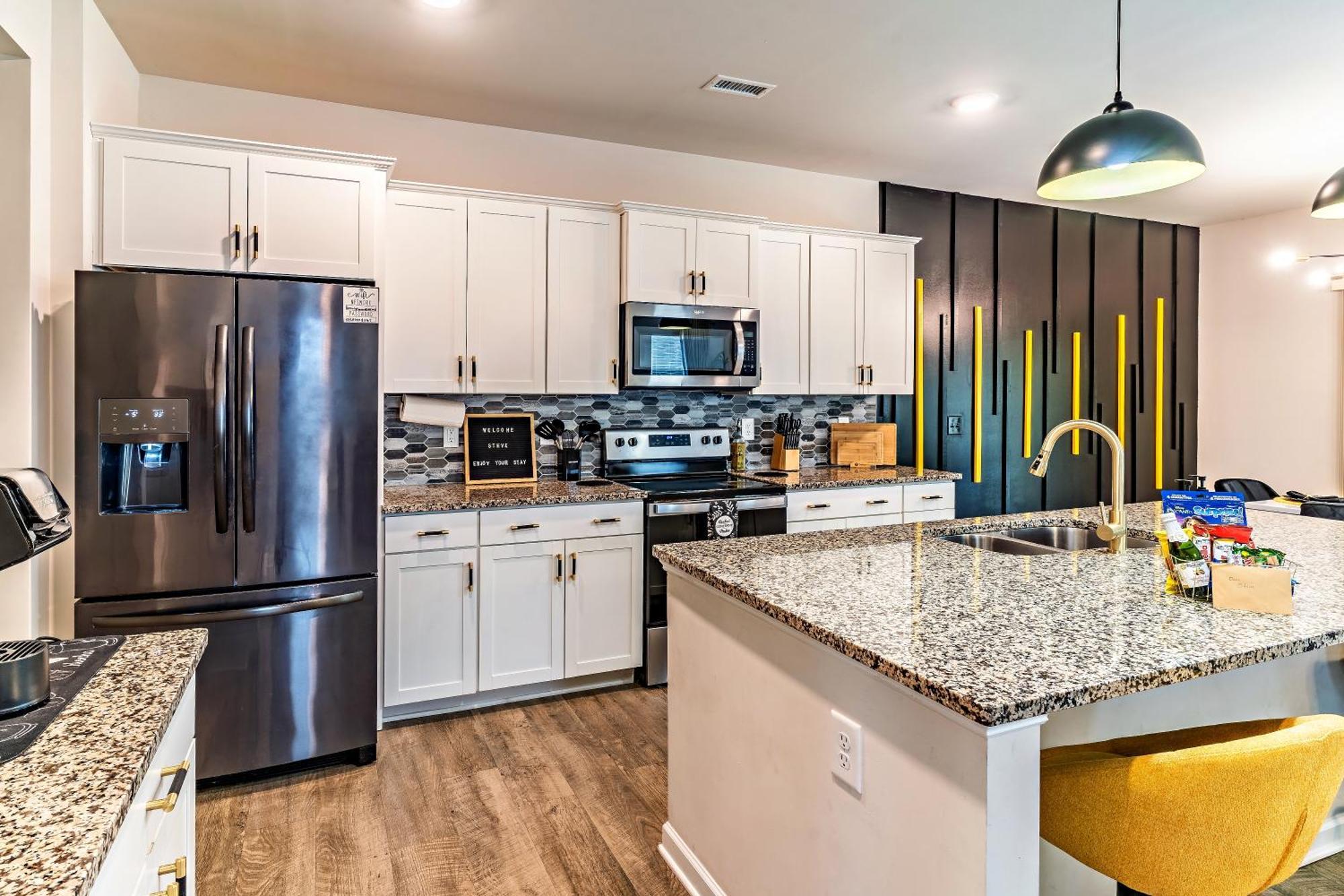 Willa Raleigh Luxe Family Retreat- 15 Min To Downtown, Kids Gear, Fast Wifi For Wfh, Ev & Pet Friendly Zewnętrze zdjęcie